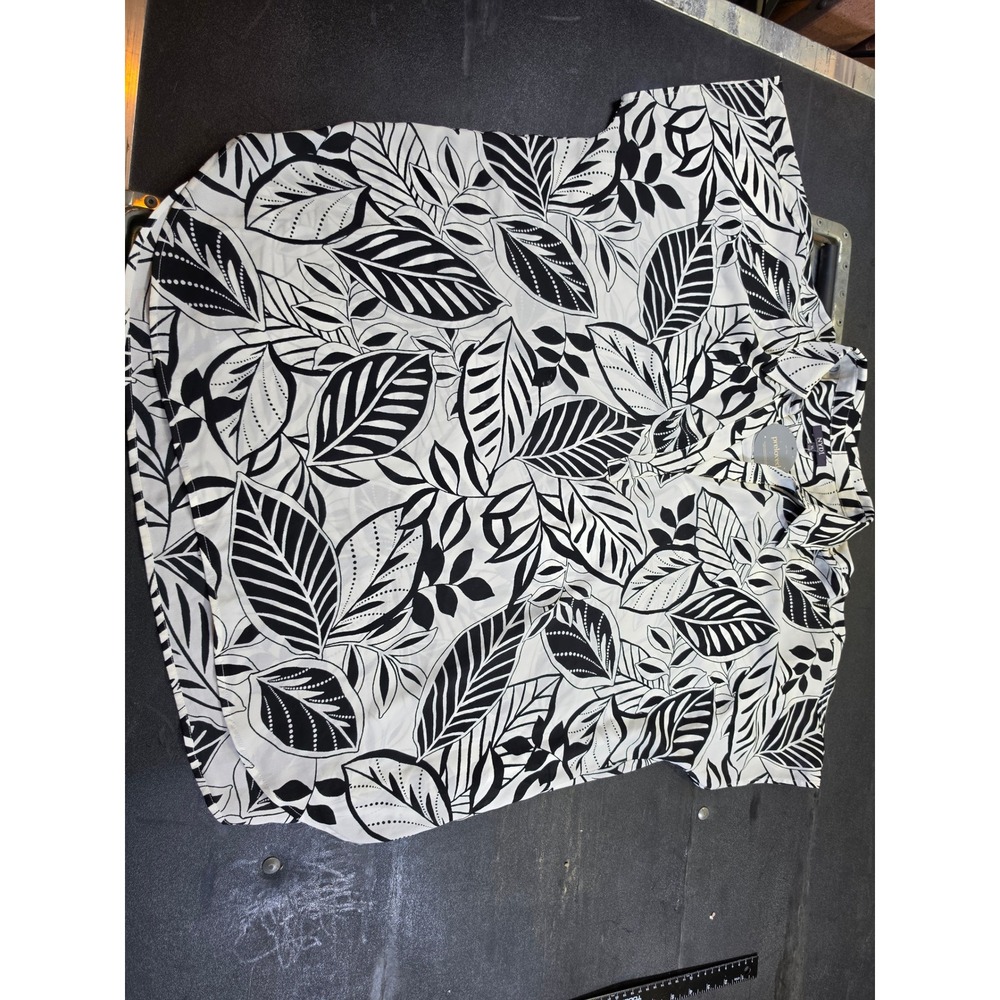 NYDJ Womens XL Black White Leaf Print Short Sleeve V-Neck Recycled Polyester Top